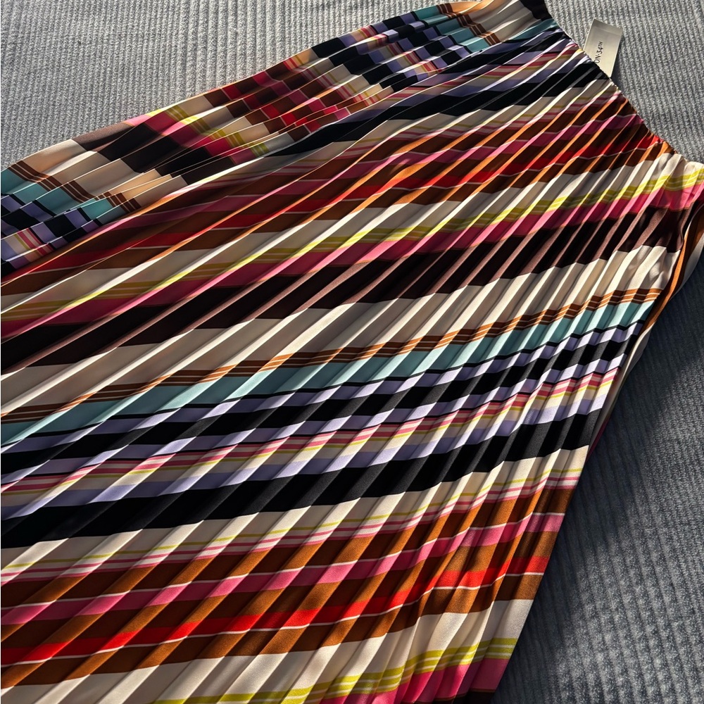 Colorful Pleated Midi Skirt